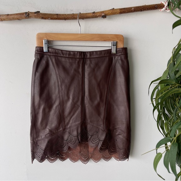 Laundry By Shelli Segal Dresses & Skirts - Laundry By Shelli Skirt Womens 4 Brown Segal MCM Leather High Low Lace Trim